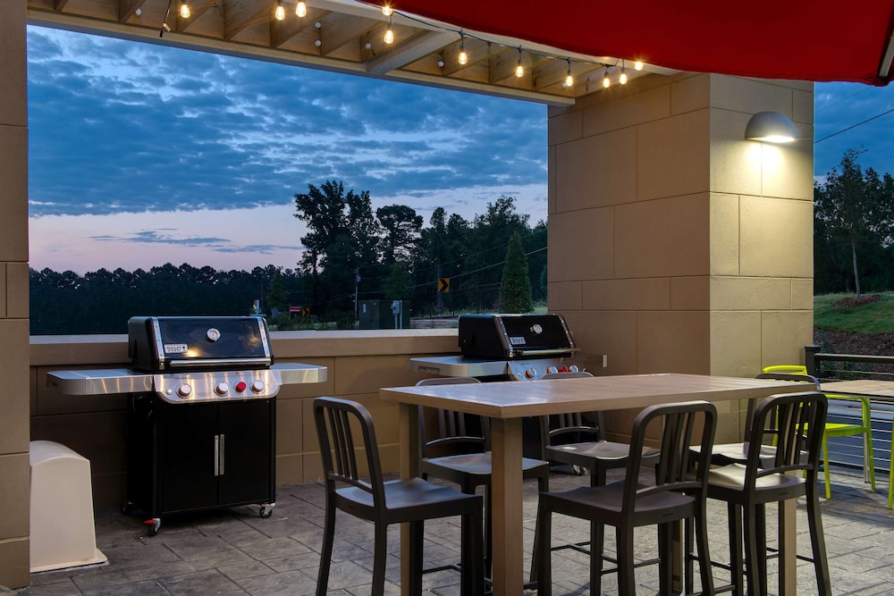 Home2 Suites by Hilton Fayetteville North - photo 34