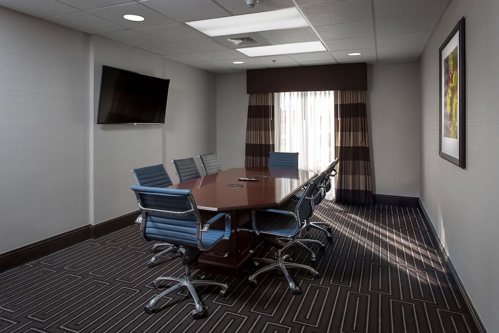 Hampton Inn by Hilton Troy - photo 31