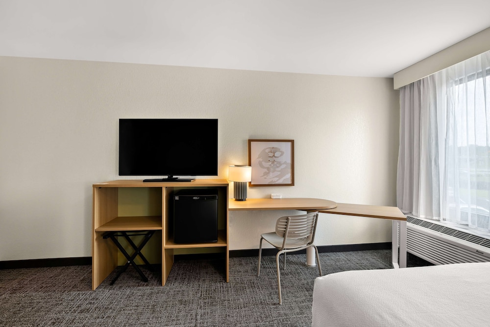 Spark by Hilton Tifton - photo 29