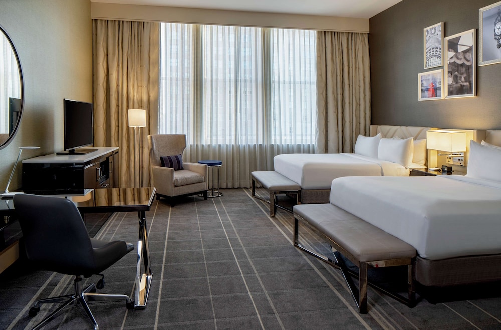 Hilton Richmond Downtown - photo 16