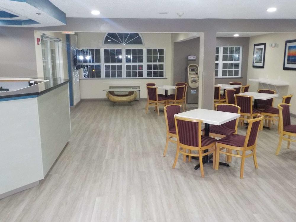 Mj Inn And Suites - photo 7