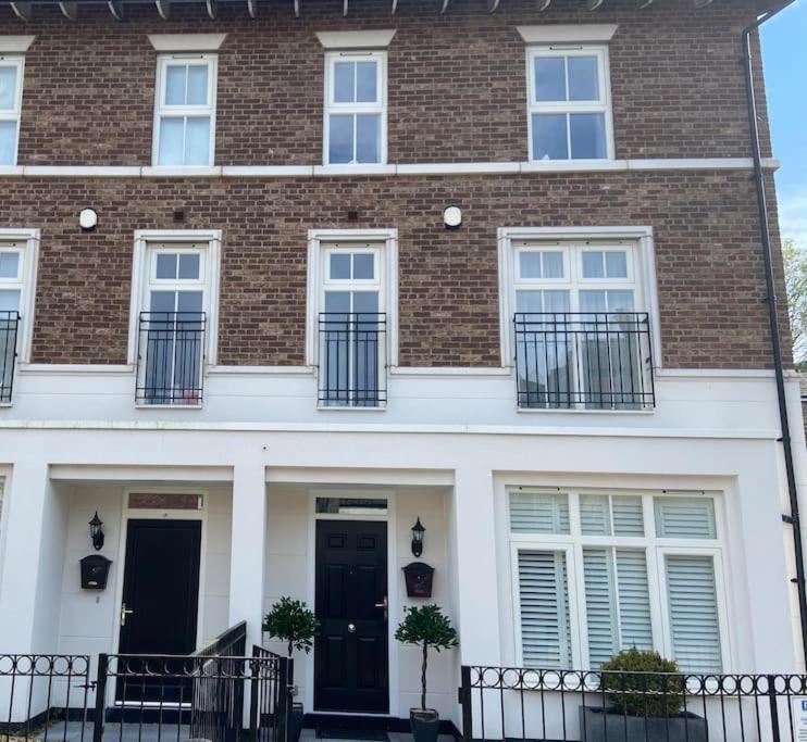 Beautiful town house in the heart of Knutsford — 4-Star Luxury Hotel in Knutsford, United Kingdom