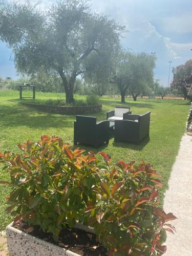 Apartments Colombara Bardolino — 4-Star Luxury Hotel in Bardolino, Italy