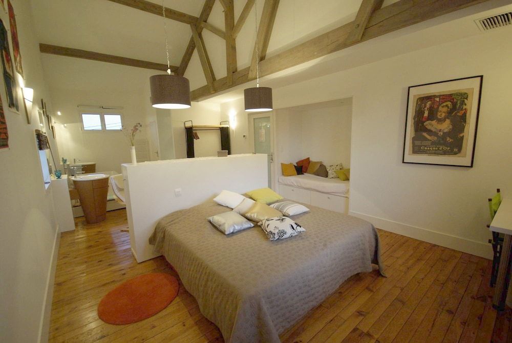 L’Oustalet D’Anicette in Valence, France