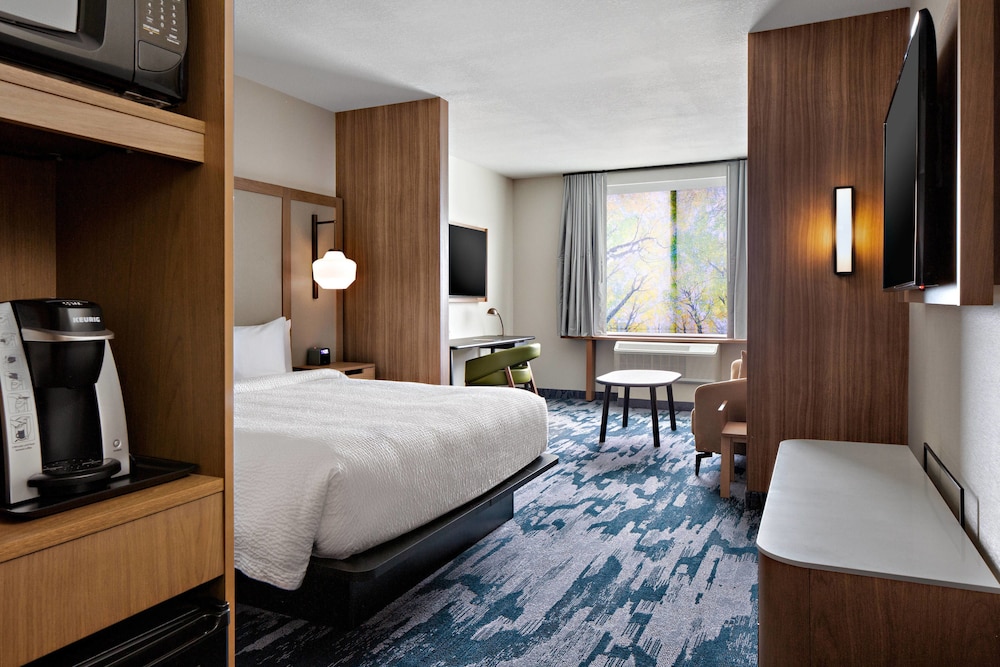 Fairfield Inn & Suites by Marriott Fayetteville - photo 6
