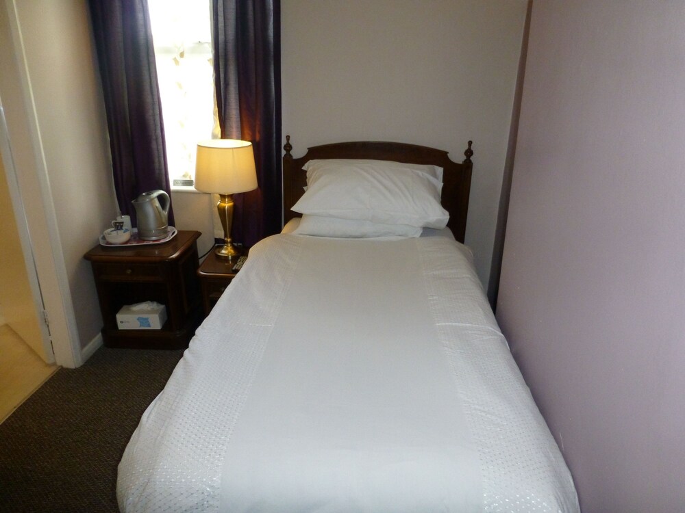 Prince Hotel — Birmingham — photo 4