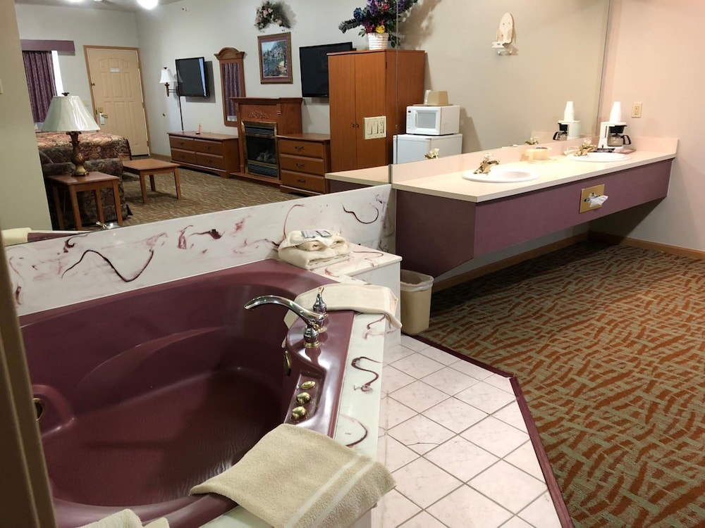 Countryside Suites - photo 35