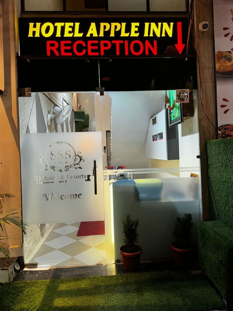 Hotel Apple Inn - last minute hotel in Indore