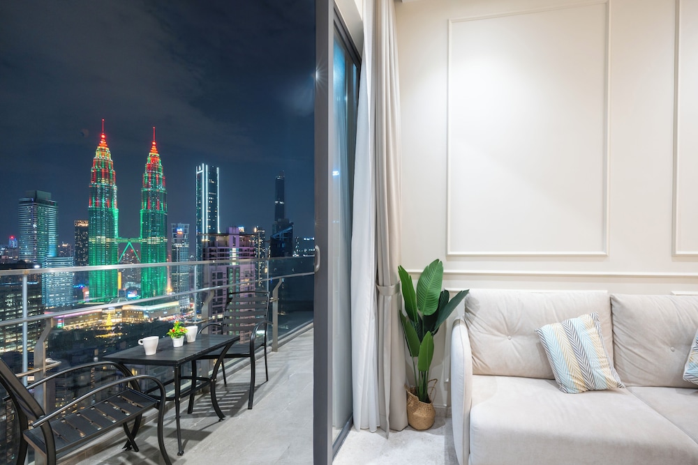 Yuechuan Inn - carbon neutral hotel in Dali