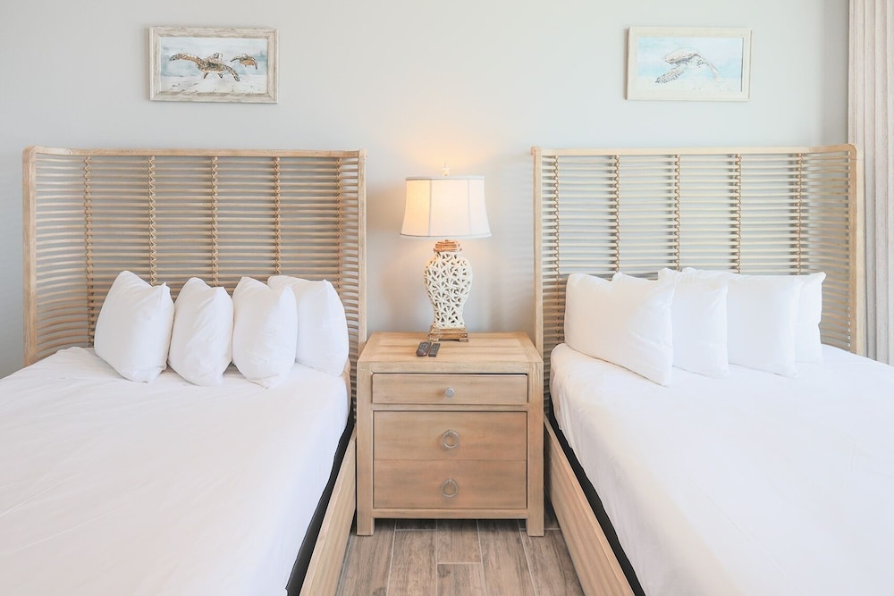 Phoenix Gulf Towers 1904 4 Bedroom Condo - photo 11
