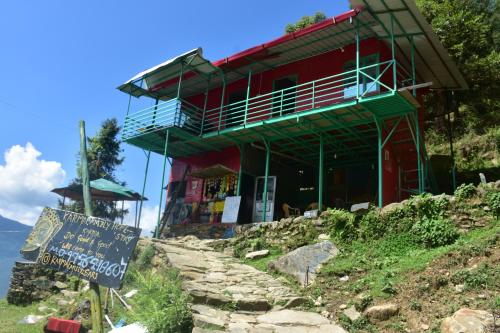 Karmacafe - last minute hotel in Unknown City