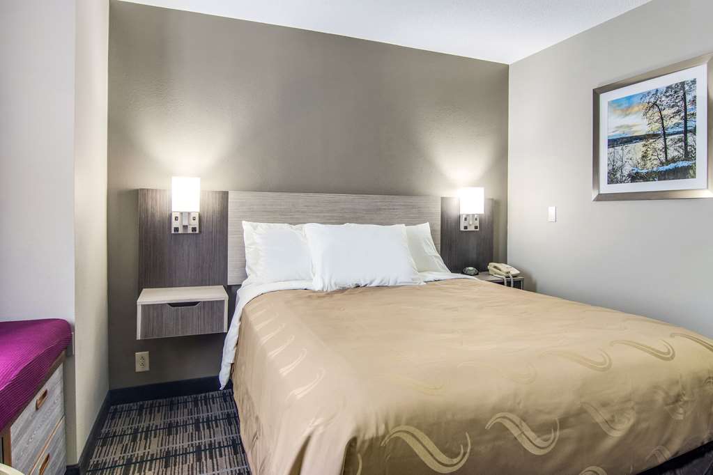 Quality Inn & Suites Grove City Outlet Mall - photo 18