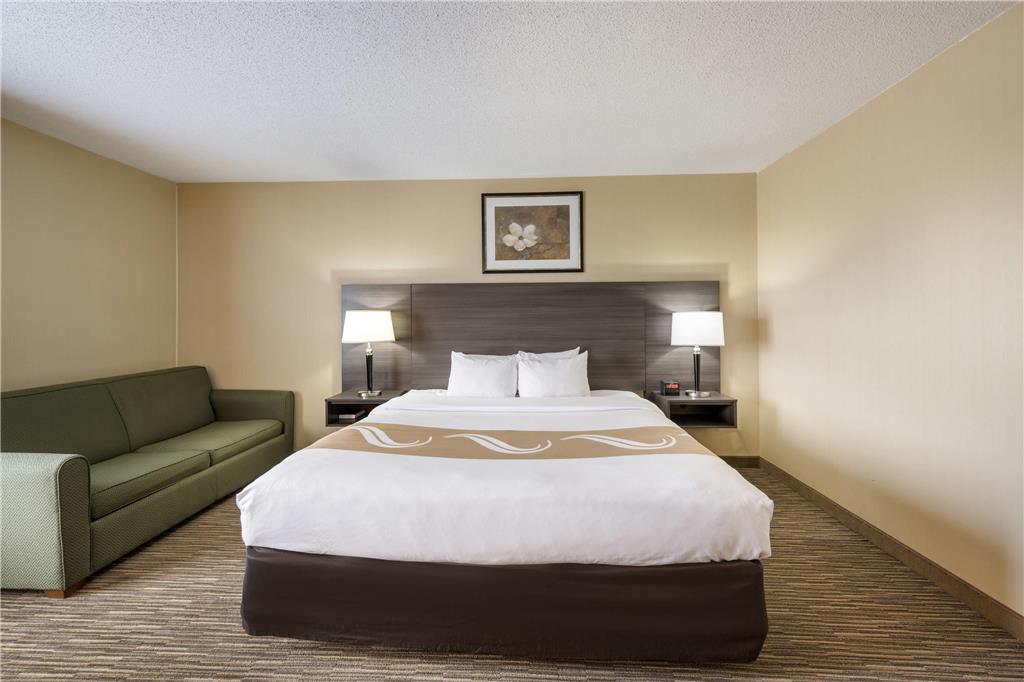 Quality Inn & Suites Fishkill South near I 84 - photo 9