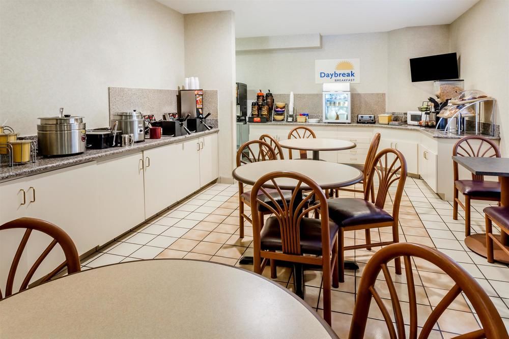 SureStay Plus Hotel by Best Western Portland East - photo 10
