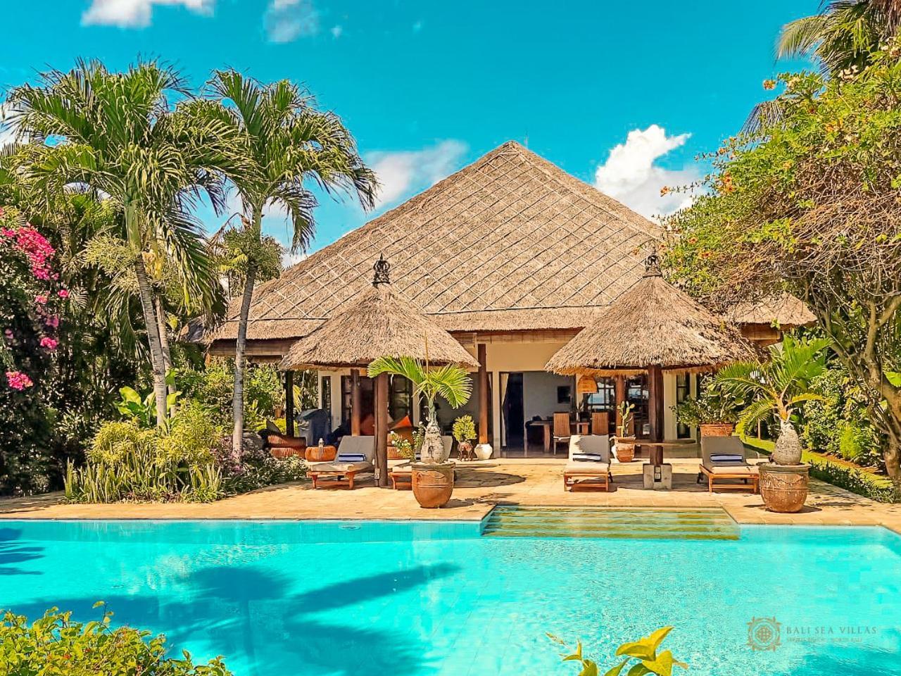 Villa Bidadari Bali Sea Villas Beachfront and private pool — 4-Star Luxury Hotel in Seririt, Indonesia