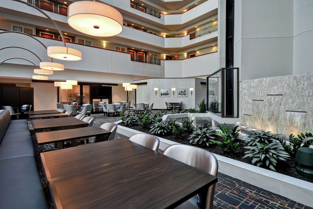 Embassy Suites Little Rock - photo 70