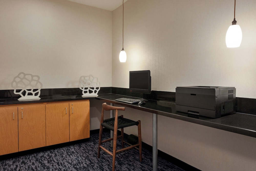 Fairfield Inn & Suites Stillwater - photo 19