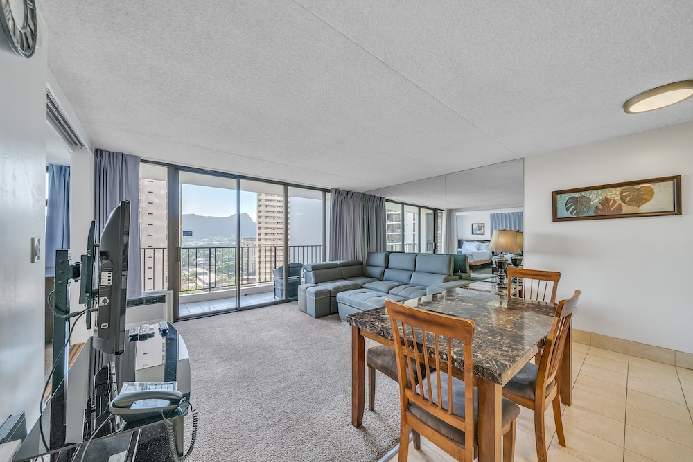 Waikiki Banyan High Level Condo with Private Lanai by Koko Resort Vacation Rentals - photo 117