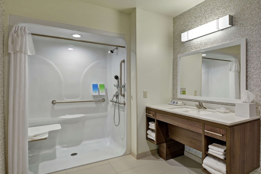 Home2 Suites by Hilton Madison Huntsville Airport - photo 24
