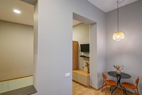 Studio with balcony in Old City