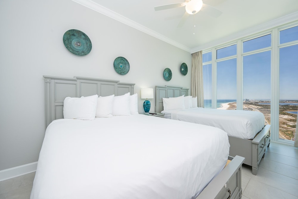 Phoenix Gulf Towers 2401 4 Bedroom Condo - photo 9