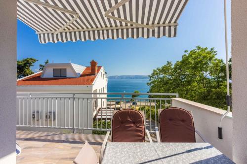 Apartment in Novi Vinodolski 45272 — 4-Star Luxury Hotel in Novi Vinodolski, Croatia