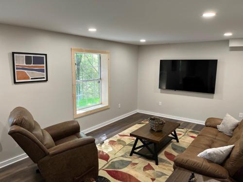 Lazy Bear Inn - photo 20
