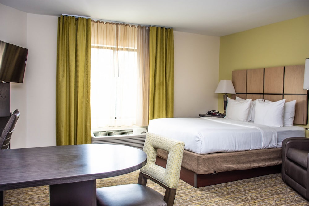 Candlewood Suites : Overland Park W 135th St by IHG - photo 14