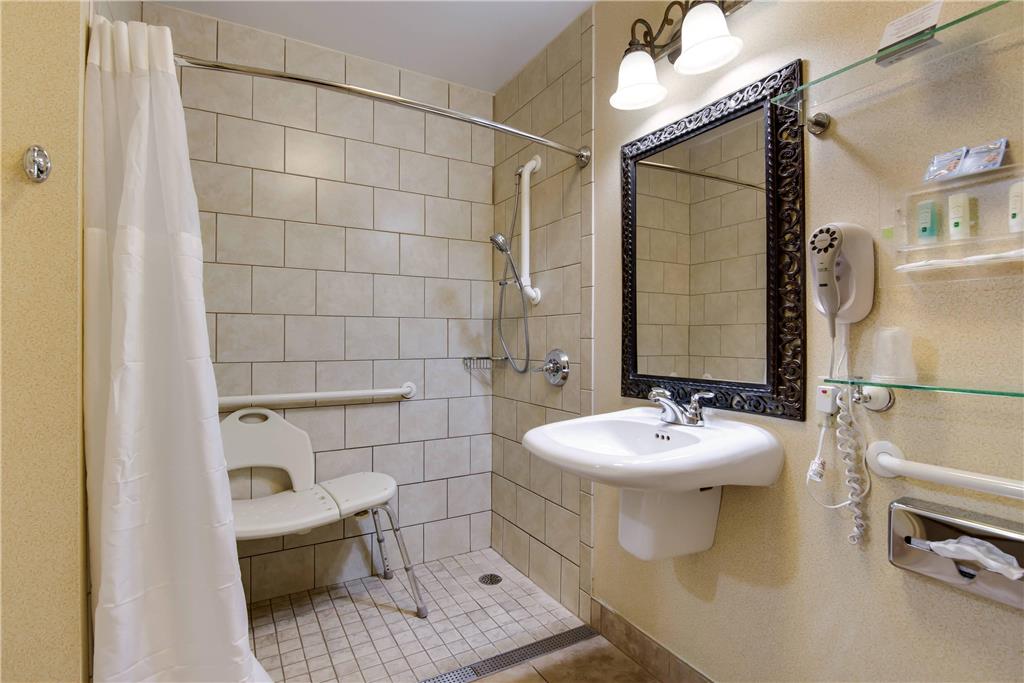 Quality Inn Oneonta Cooperstown Area - photo 18