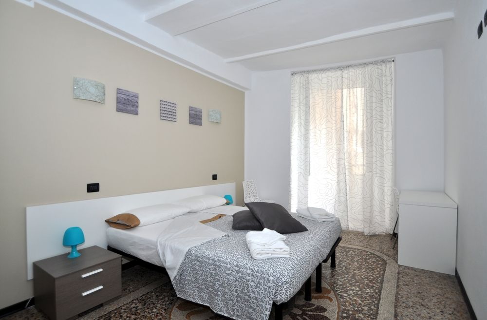 Elegante trilocale zona Acquario IanuaMaris Genova — 4-Star Luxury Hotel in Genoa, Italy