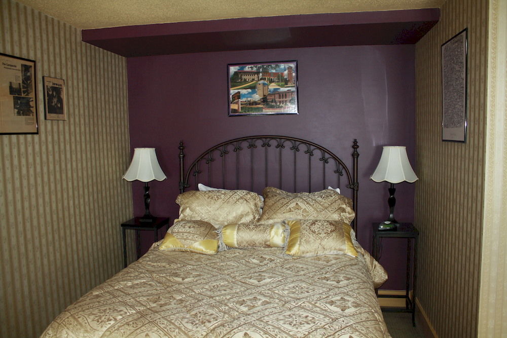 Zuber's Homestead Hotel - photo 5