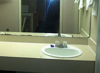 Knights Inn Lumberton - photo 4