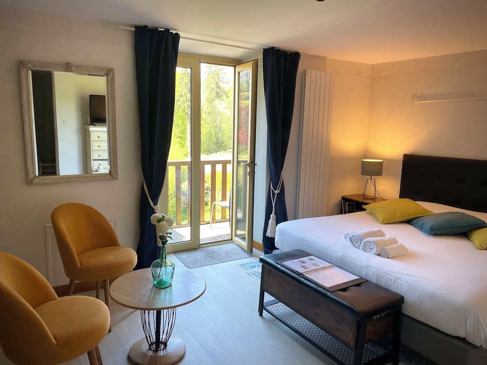 Domaine Du Moulin Vallée Heureuse — hotel in Poligny