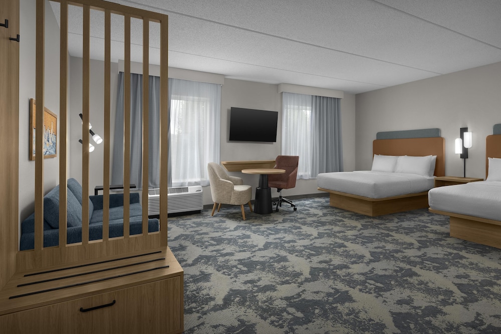 Hampton Inn & Suites Huntersville - photo 11