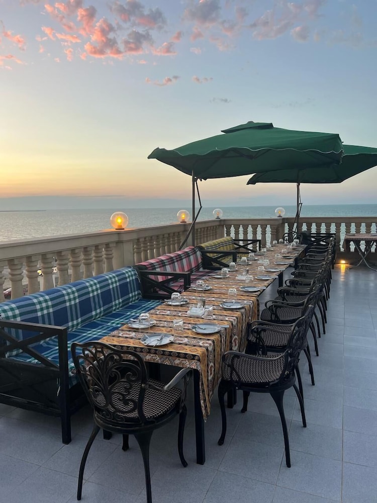 NovART Gallery&Sea Hotel in Sumqayit, Azerbaijan