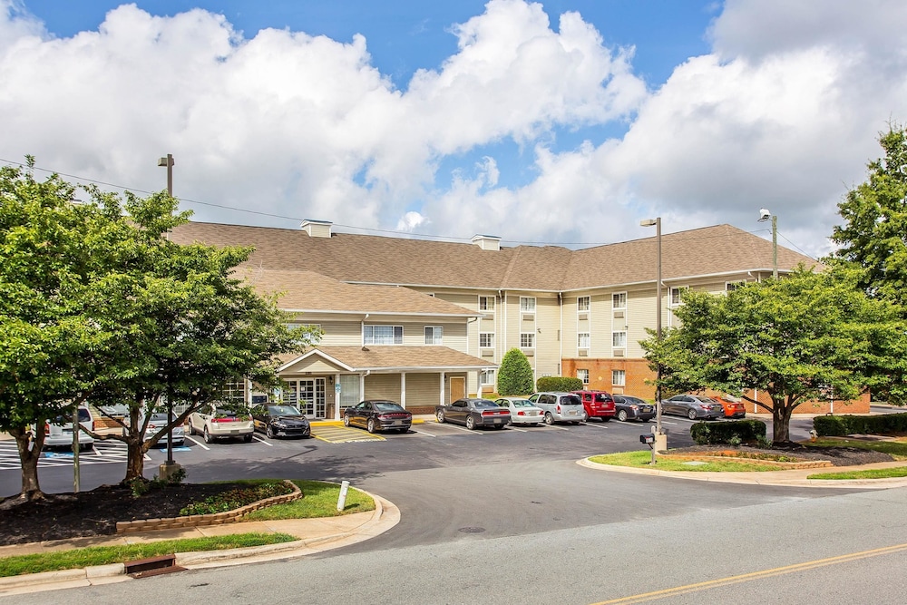 Suburban Studios near University of North Carolina Charlotte - featured photo