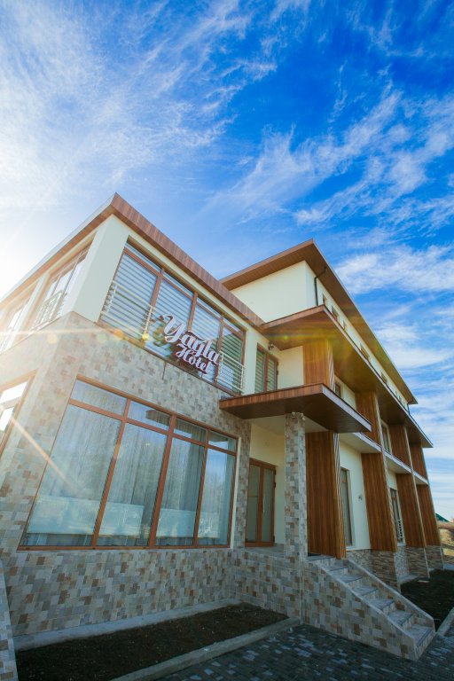 Yayla Hotel — hotel in Bakhchysarai