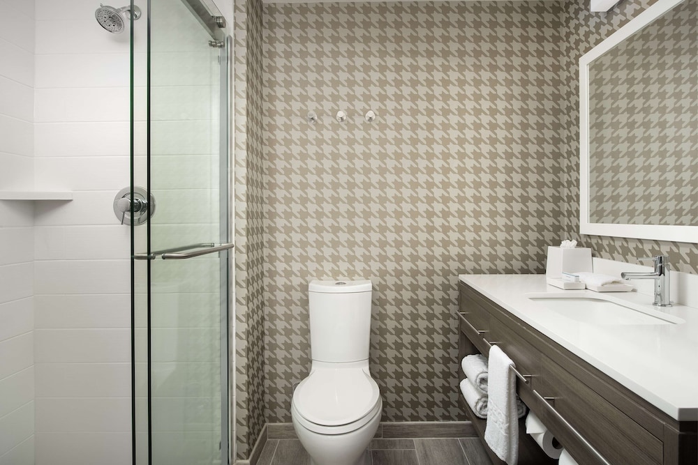 Home2 Suites by Hilton Fort Myers Airport - photo 20