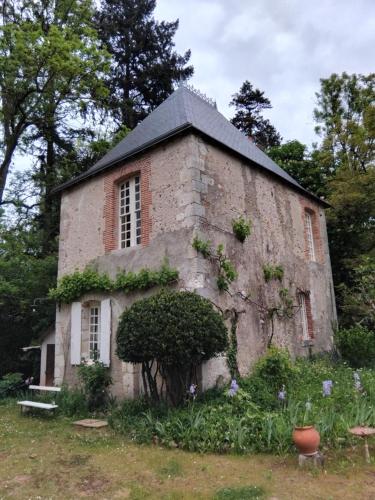 La Tour Des Douves - last minute hotel in Unknown City