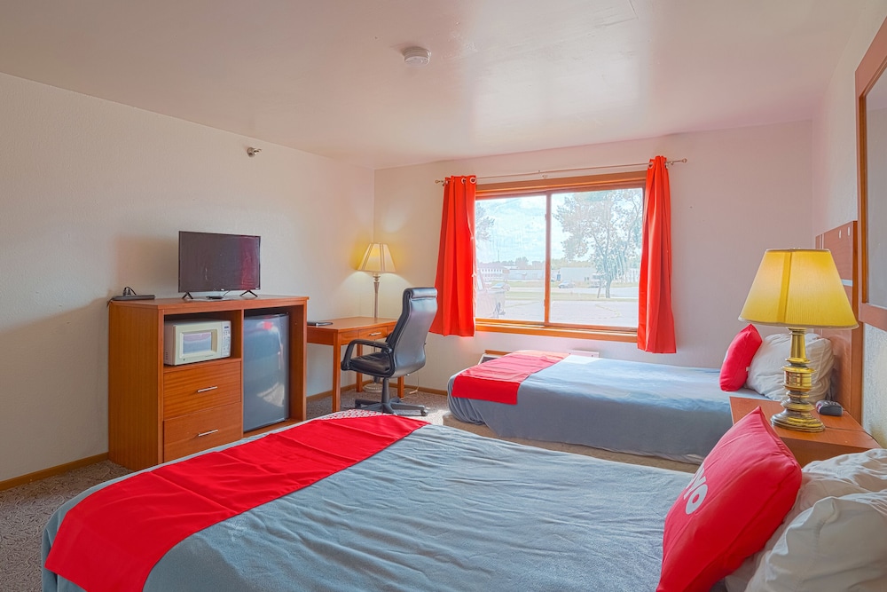 OYO Hotel Redwood Falls near Jackpot Casino - photo 10
