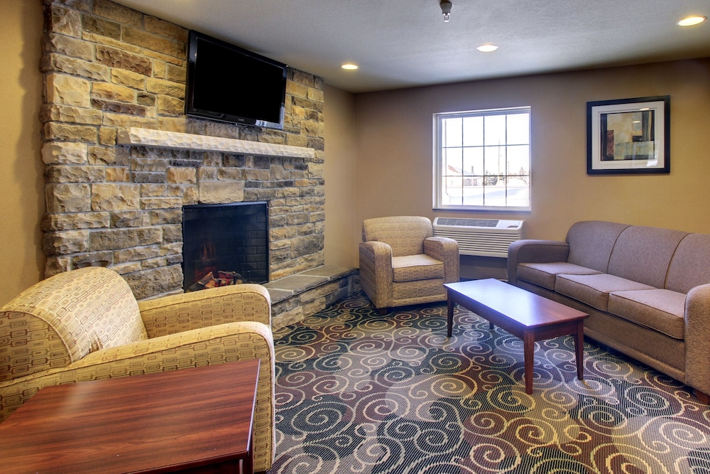 Cobblestone Inn & Suites Rugby - photo 4