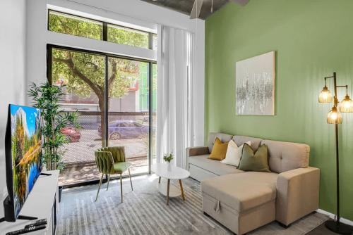 Centric 2Br In Heart Of Dtphx Free Parking & Pool — 4-Star Luxury Hotel in Phoenix, United States