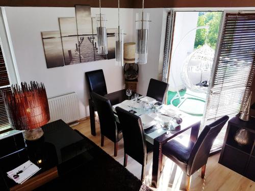 Warsaw King Size Apartment — 4-Star Luxury Hotel in Warsaw, Poland