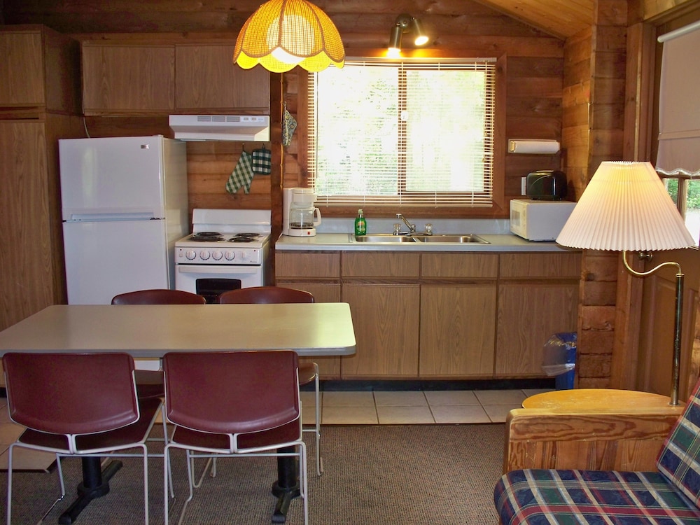 Chesapeake Bay RV Resort Thousand Trails Campground - photo 13