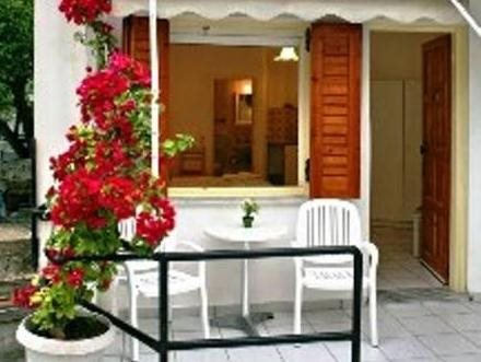 Aklidi Hotel — Mytilene — photo 5