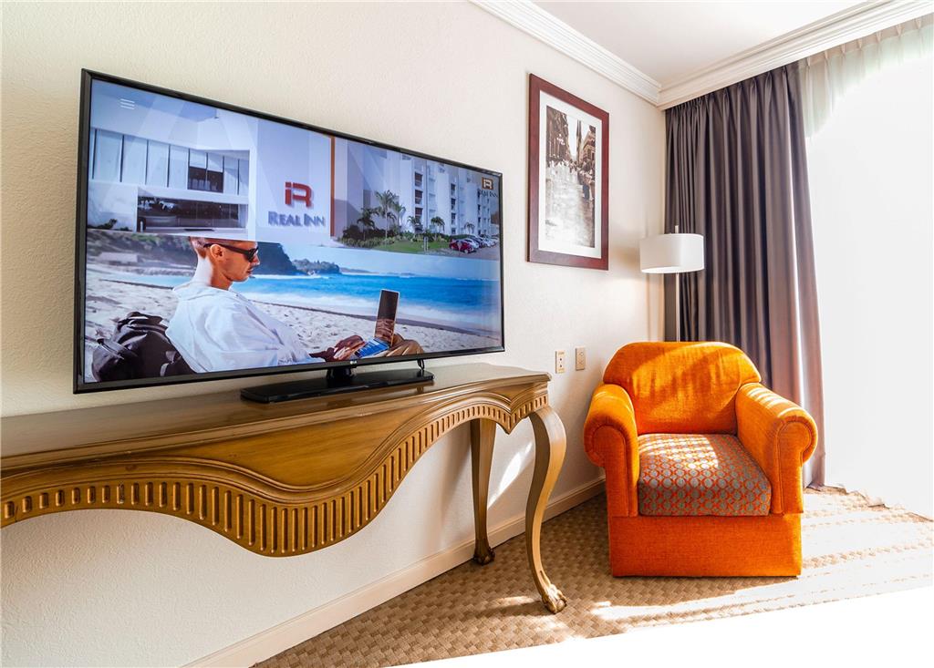 Camino Real Club room