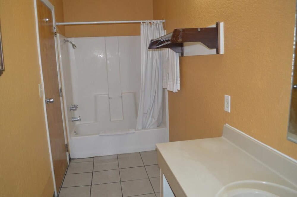 Tarpon Inn - photo 47
