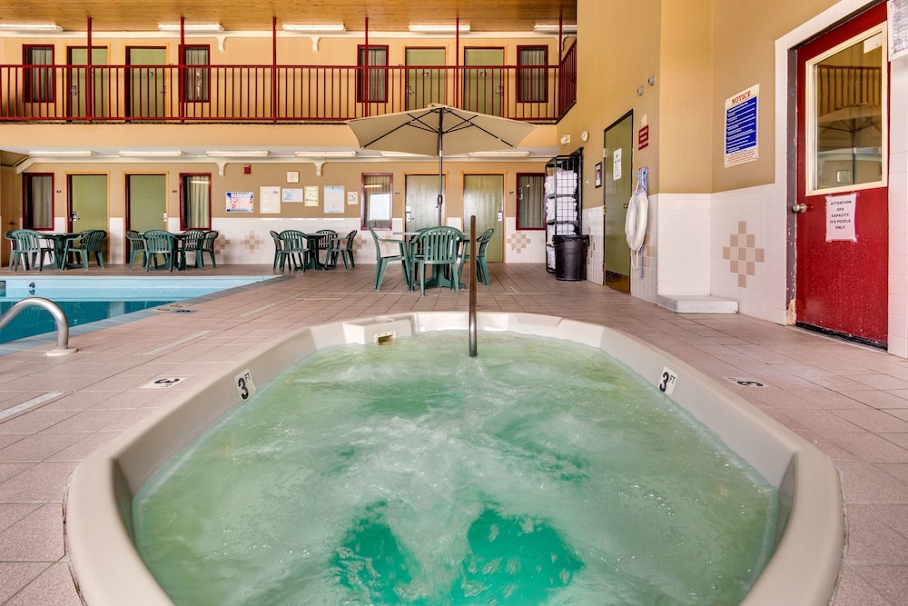 Fireside Inn and Suites - photo 42
