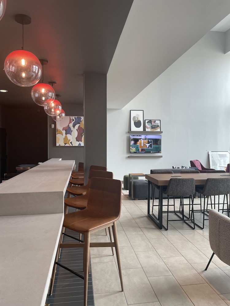 Atwell Suites Austin Airport by IHG - photo 67
