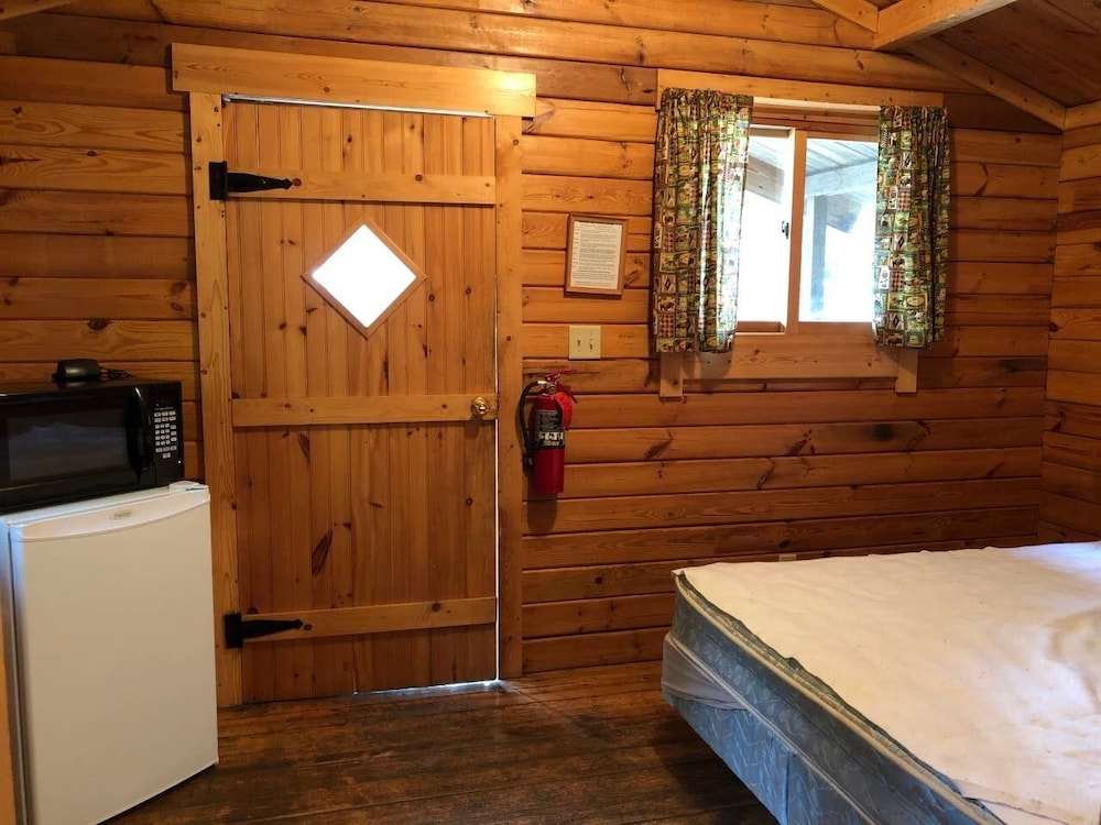 Basswood Resort - photo 16